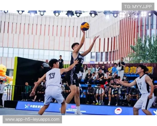 上海男篮压哨绝杀引发全网尖叫——篮球激情再燃都市传说