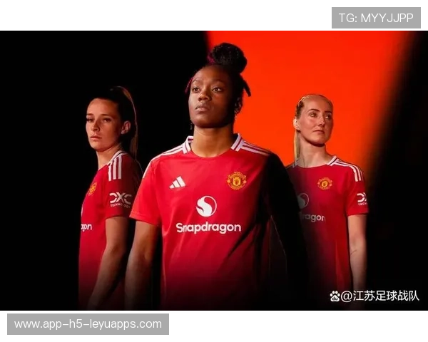 曼联埃文斯站位预判训练保持高水准——不断突破的防线密钥 曼联埃文斯站位预判训练保持高水准——不断突破的防线密钥