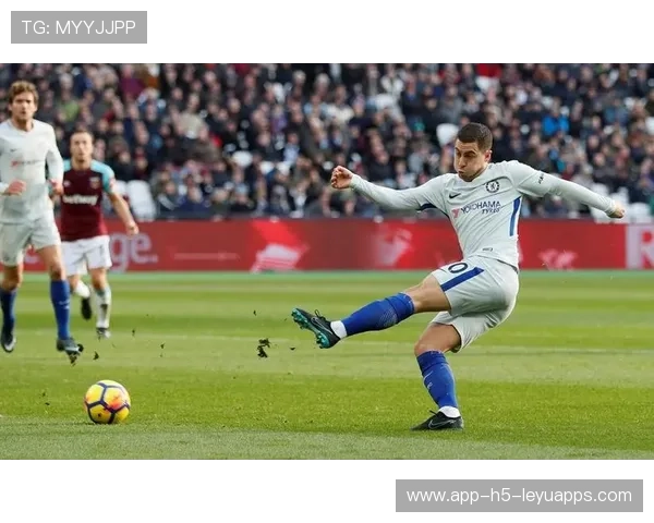 球队阵容轮换失衡导致赛季中期崩盘：致命的沉默危机