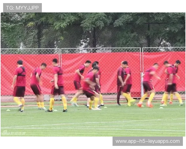 U22国足11名“兵马俑”冲锋陷阵，主帅力赞！