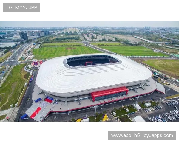 中超联赛球场安全管理，中超比赛场地要求