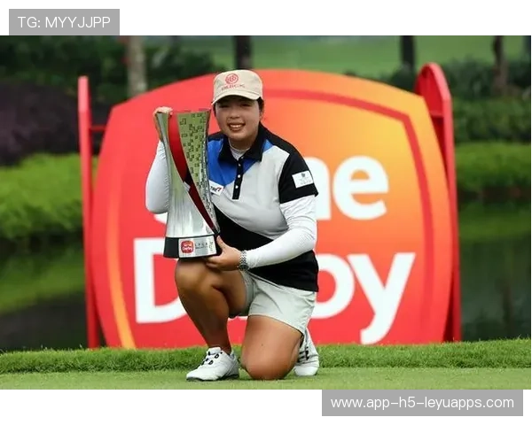 冯珊珊：减肥不难，一年甩70斤，冯珊珊怎么减肥的