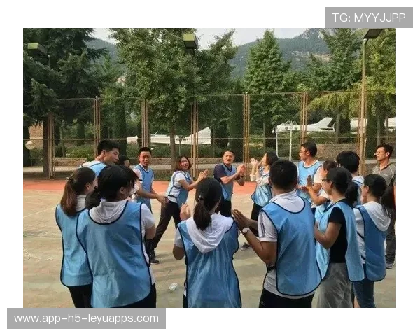 集训练营花絮：团队合作的默契瞬间，集训项目