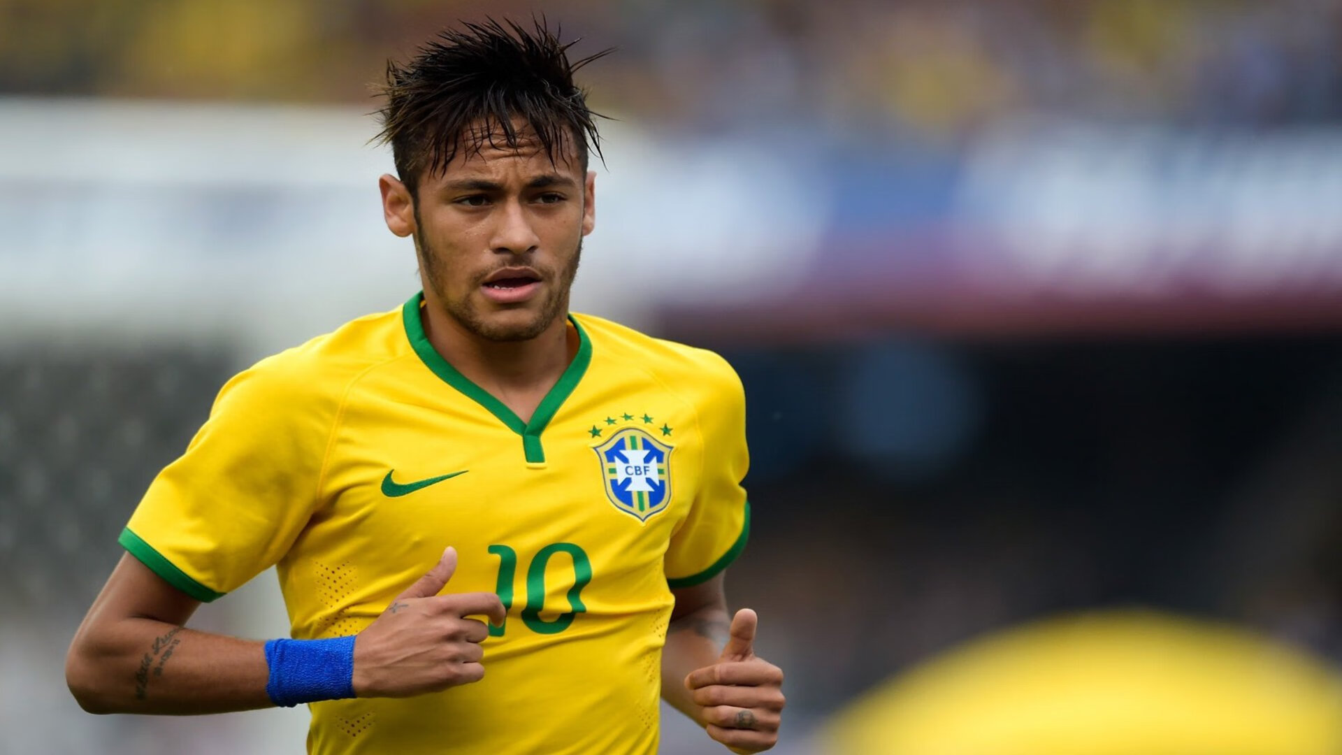 换人节奏是否决定下半场比赛走势连贯性，全场换人规则